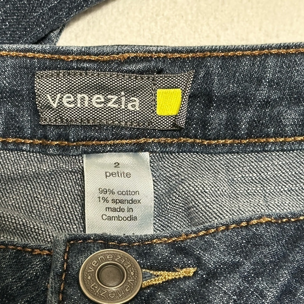 Lane Bryant Venezia jeans, barely worn. Size 2.